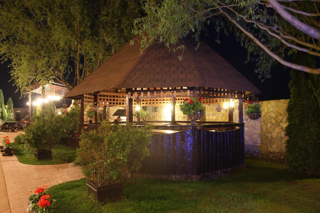 Cîrcea 瑞克斯欧旅馆酒店 外观 照片