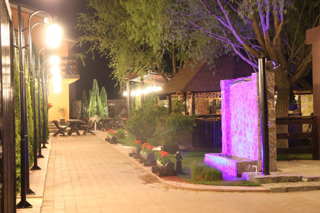 Cîrcea 瑞克斯欧旅馆酒店 外观 照片