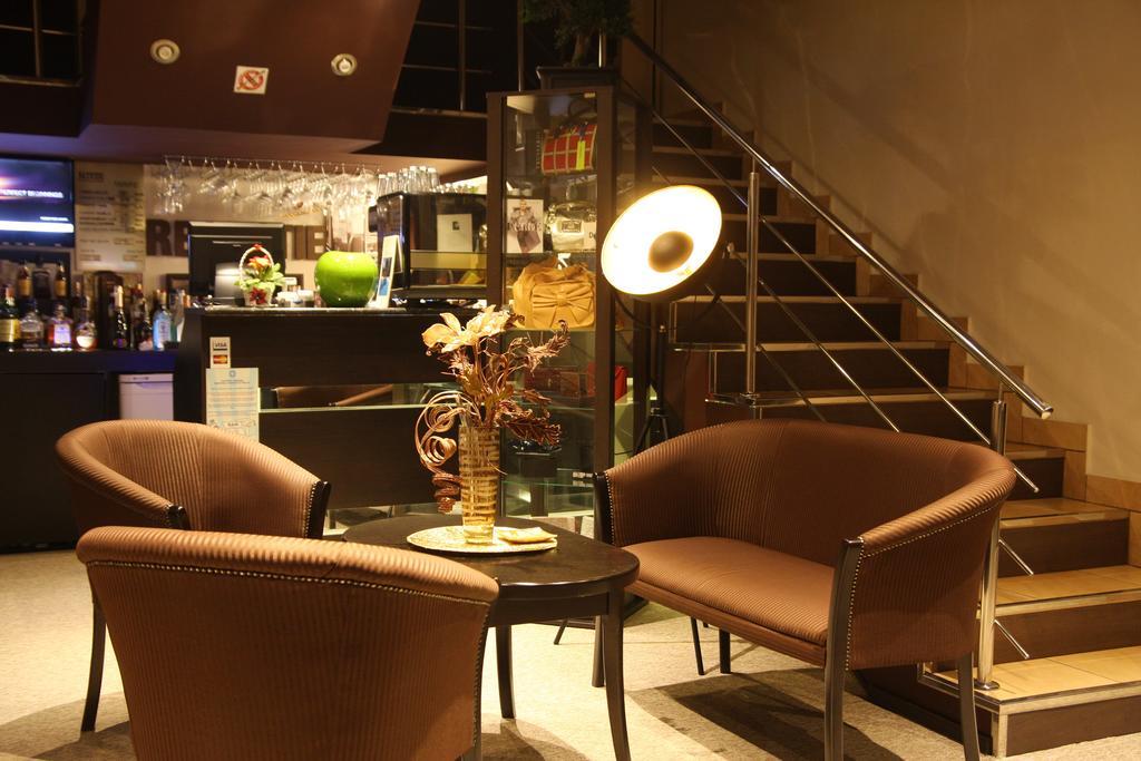 Cîrcea 瑞克斯欧旅馆酒店 外观 照片